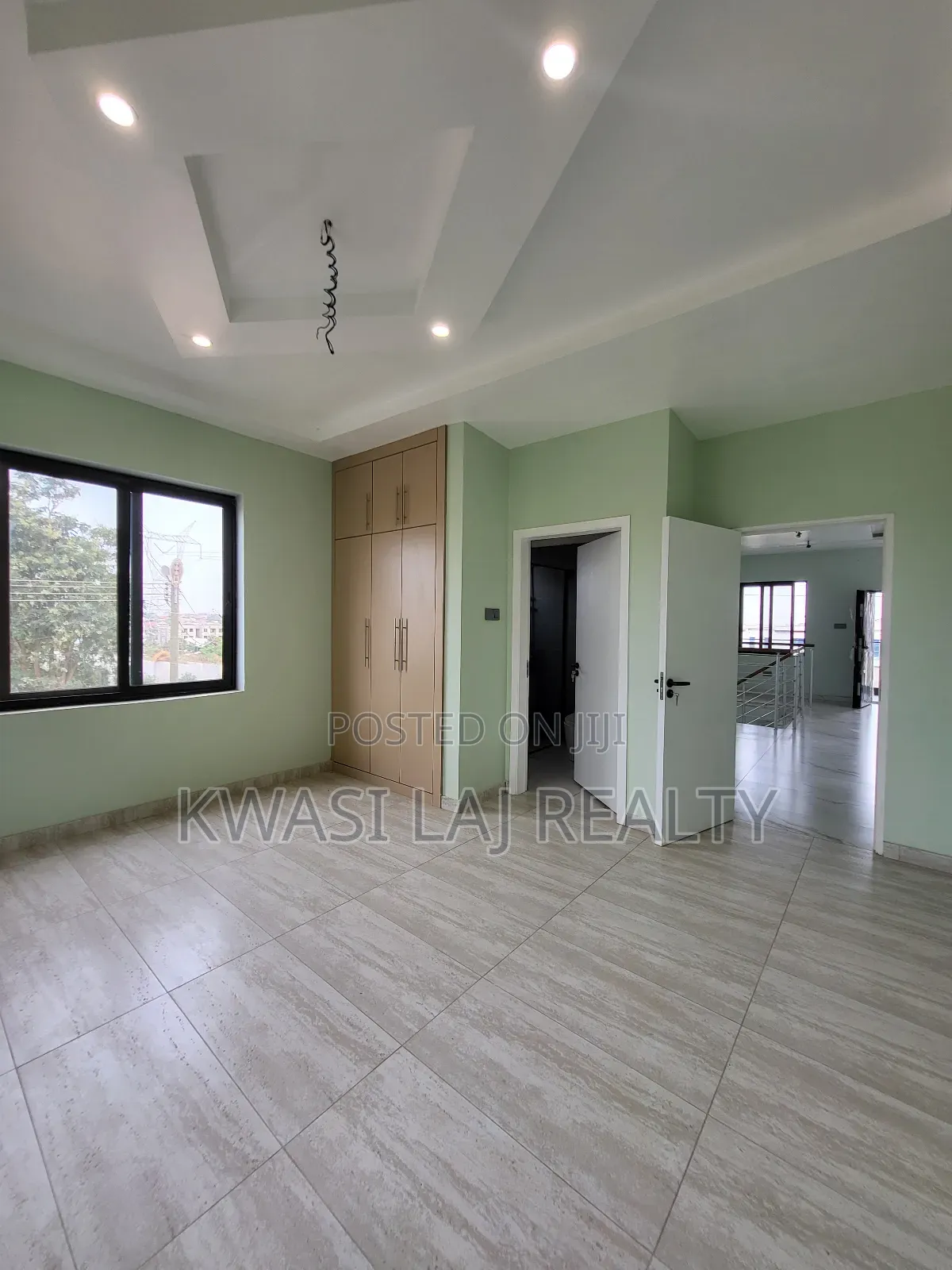 5bdrm House in Oyarifa for sale