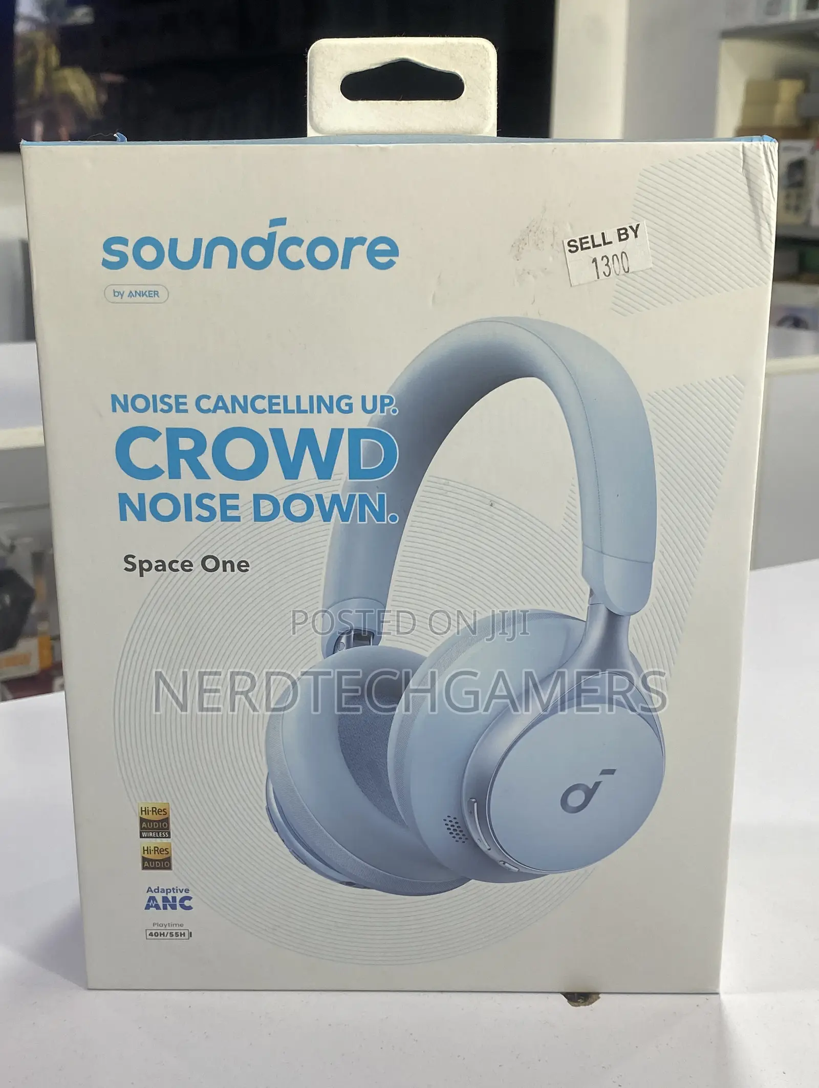 Soundcore Noise Cancelling Up Crowd Noise Down