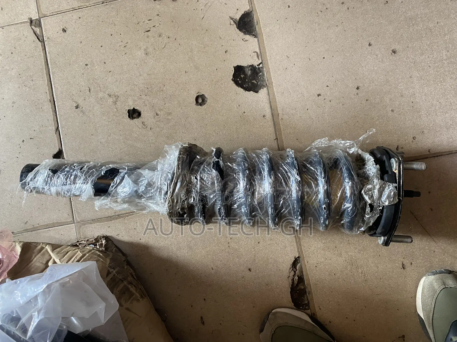 Jeep Commander 2008 To 2012 Front Shocks
