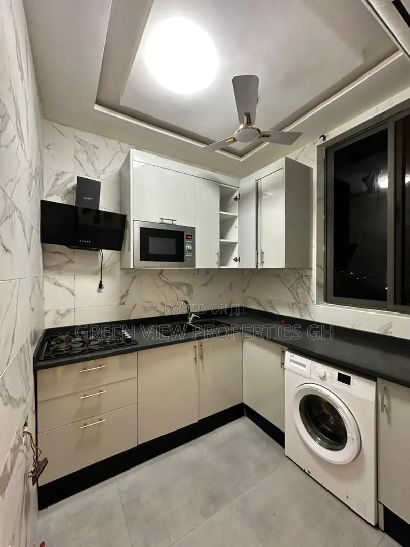 2bdrm Apartment in West Hills Mall Area for rent