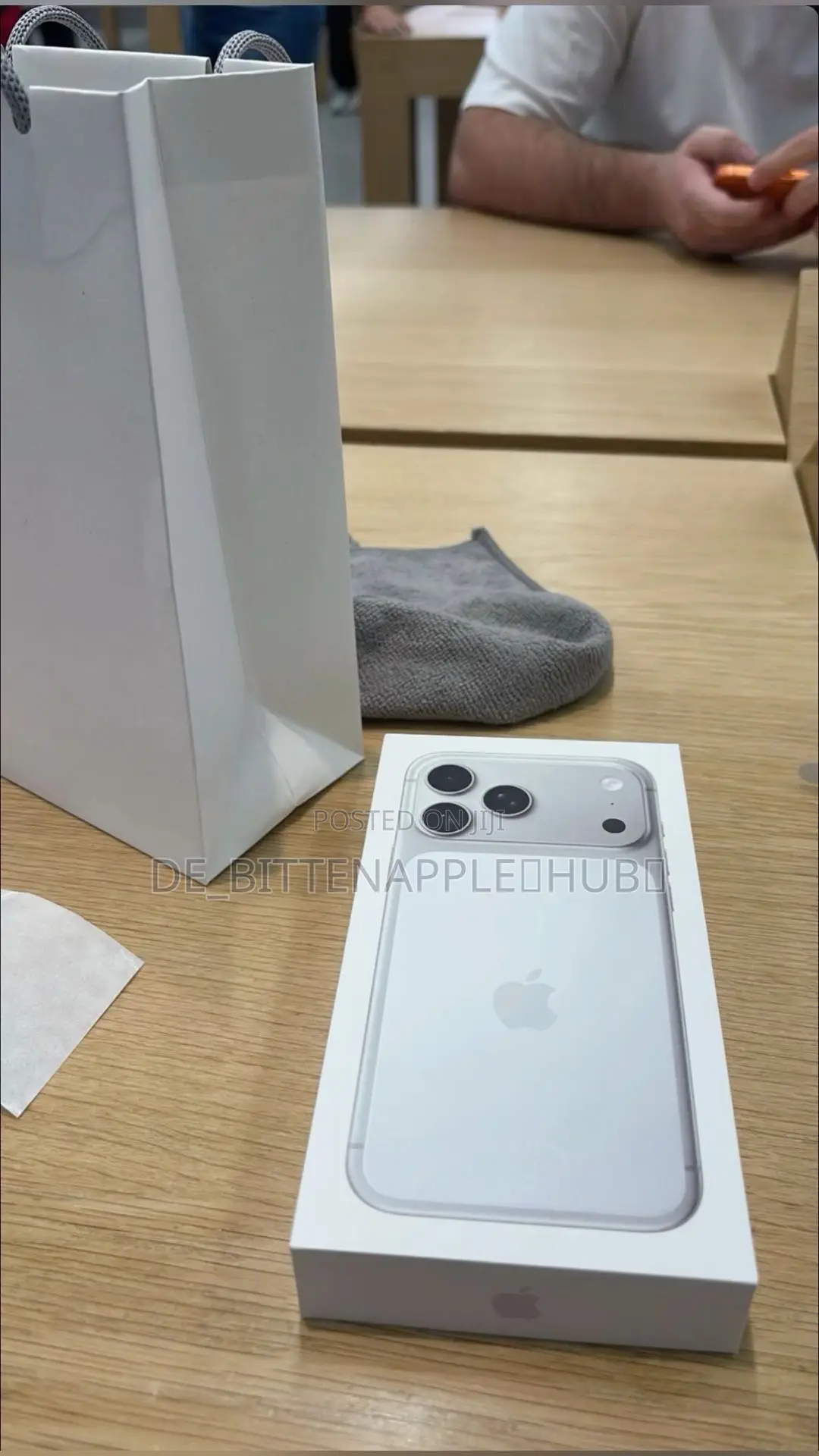 New Apple iPhone 17 Pro Max 256 GB Gray