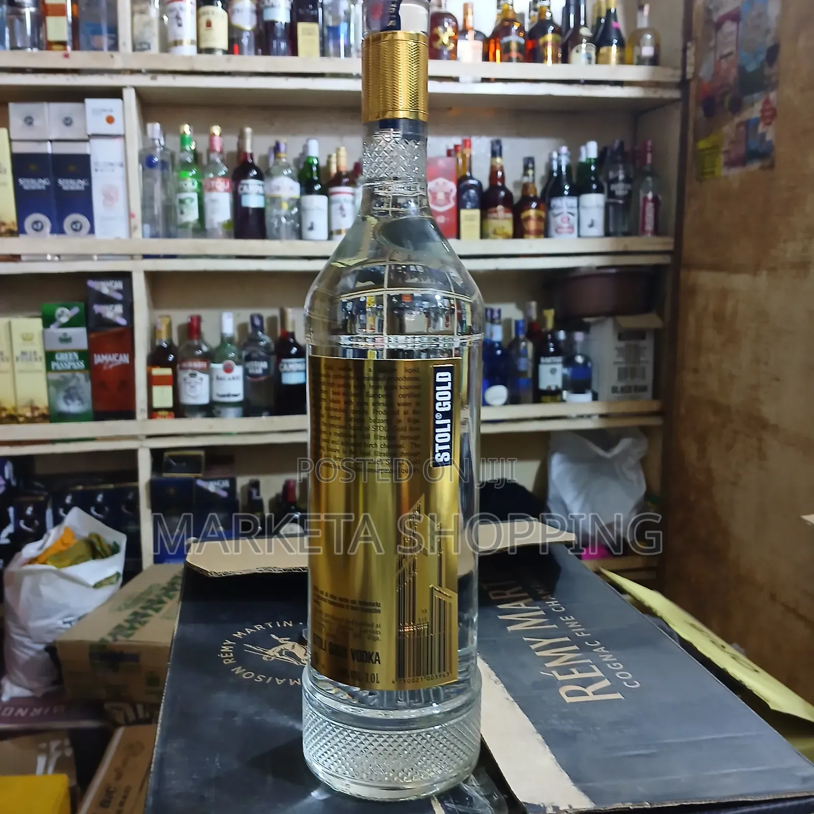 Stoli Gold Vodka 1l