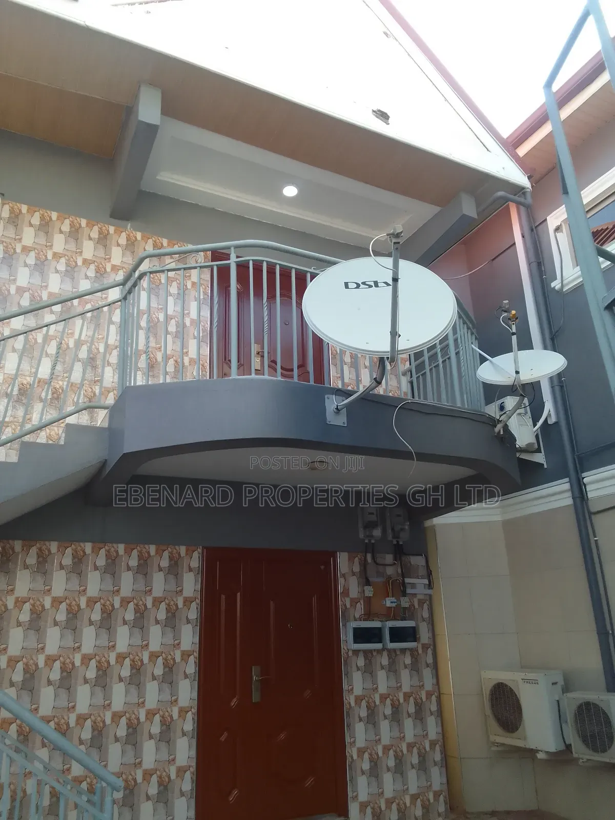 2bdrm Apartment in Ebenard Properties, Sakumono for rent