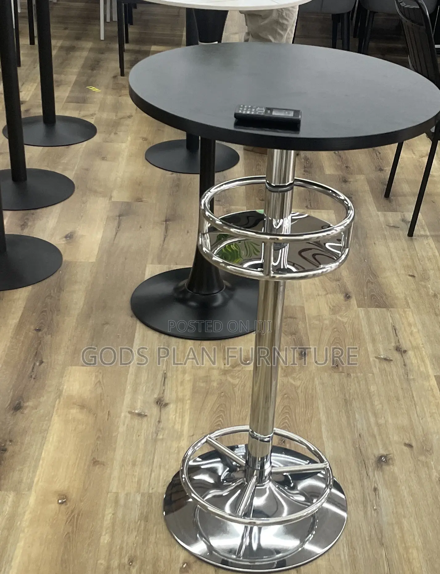 Bar Table P04