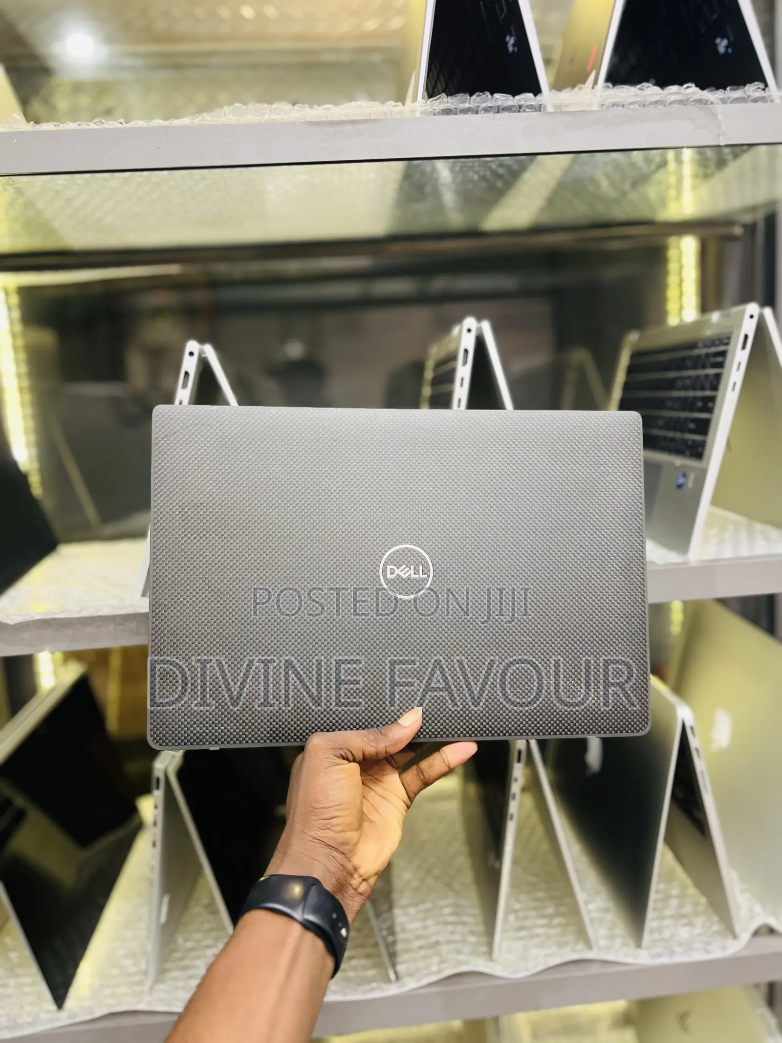Laptop Dell Latitude 7400 8GB Intel Core i7 SSD 256GB
