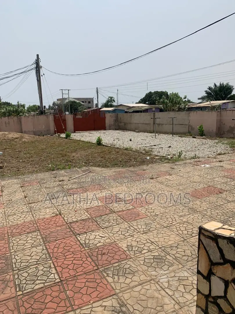 4bdrm House in Camp 2, New Town for rent