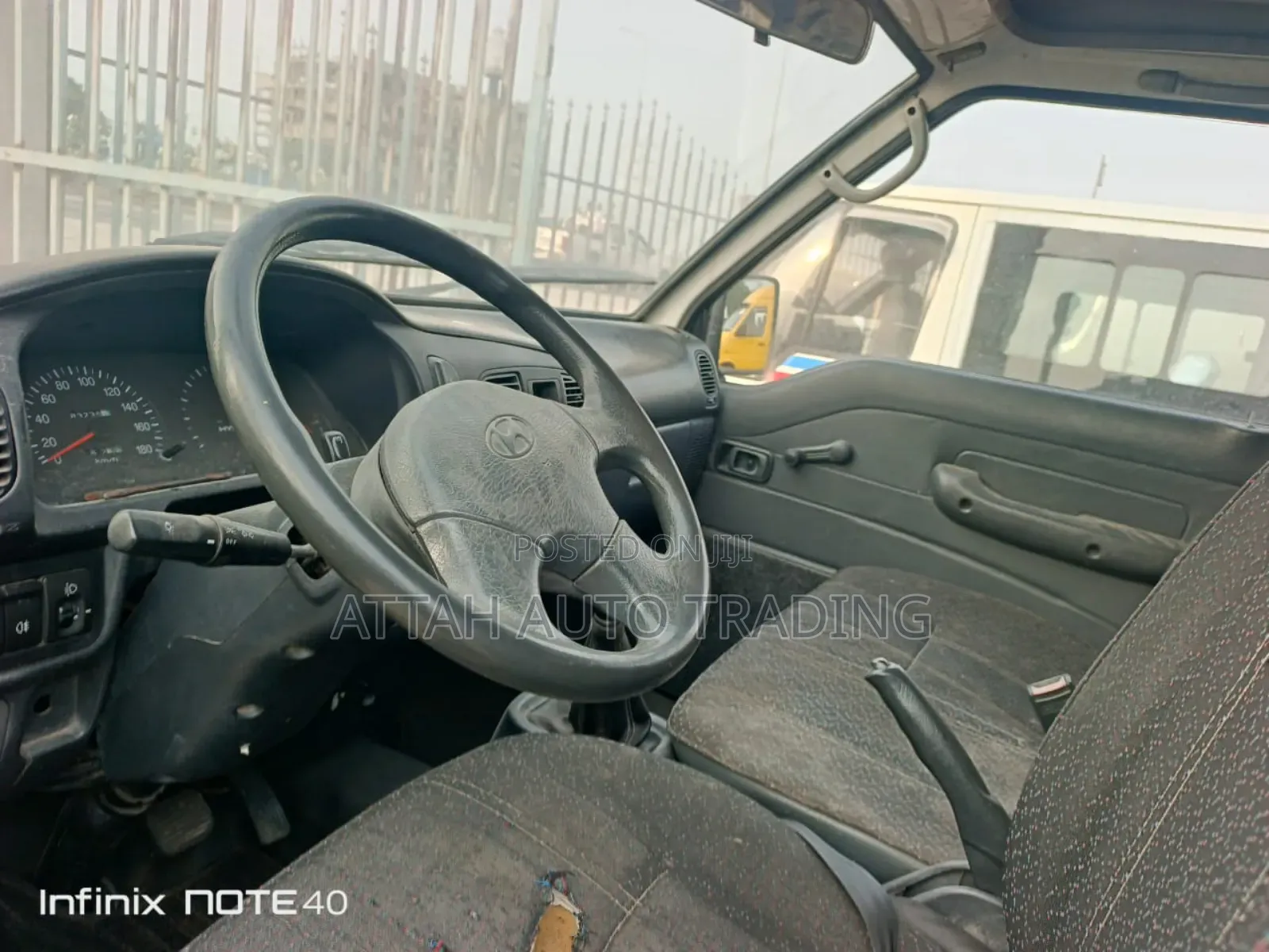 Hyundai H-100 1999 Green