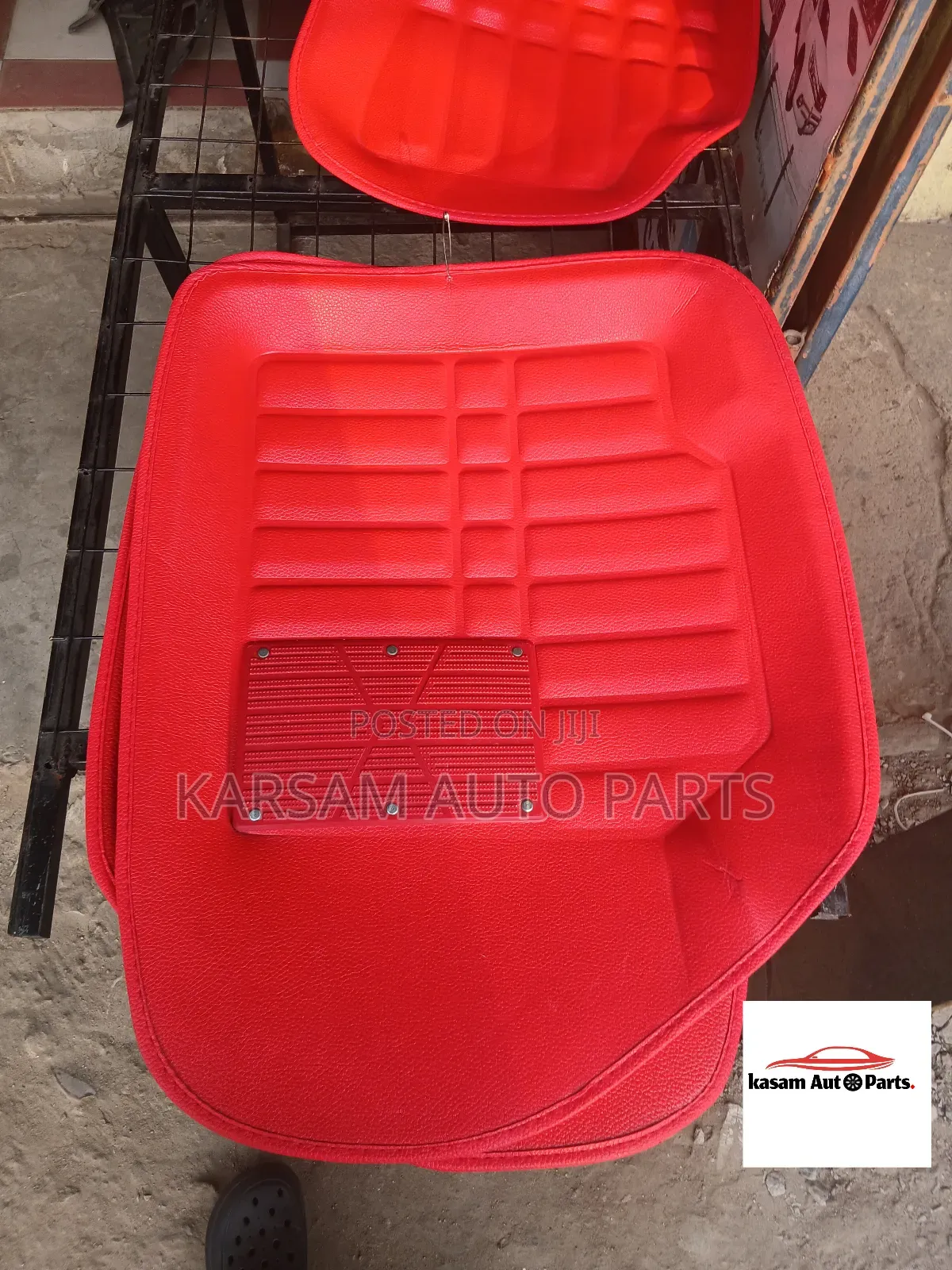 Universal Car Carpet Different Types of Colours Red,Black,Brown
