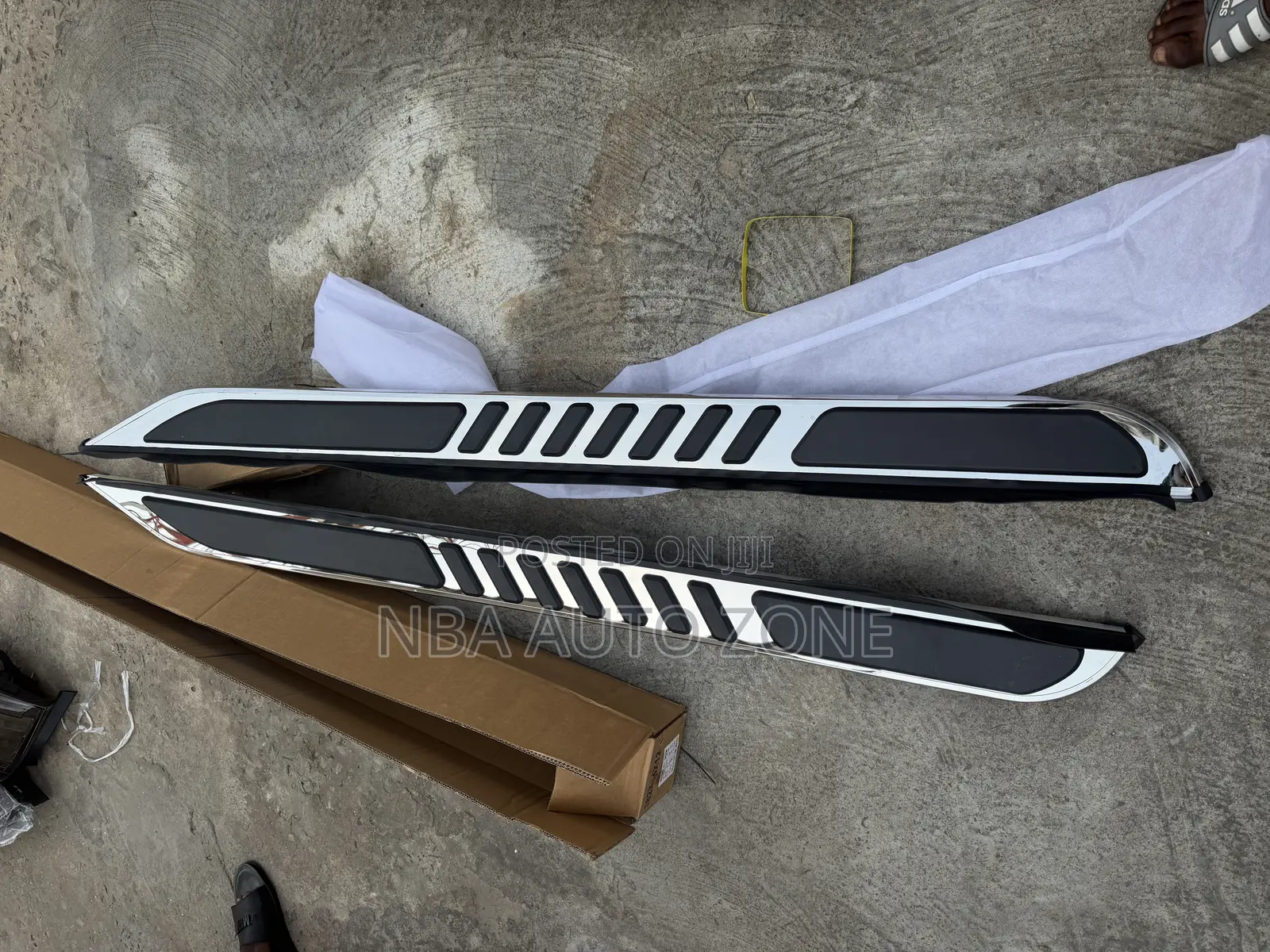 Universal Side Step MDX , Running Boards, Highlander,Zdx, Lexus Rx 350