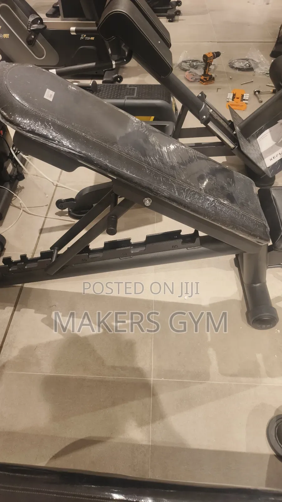 Weight Bench (Inclined/Declined ) Commercial