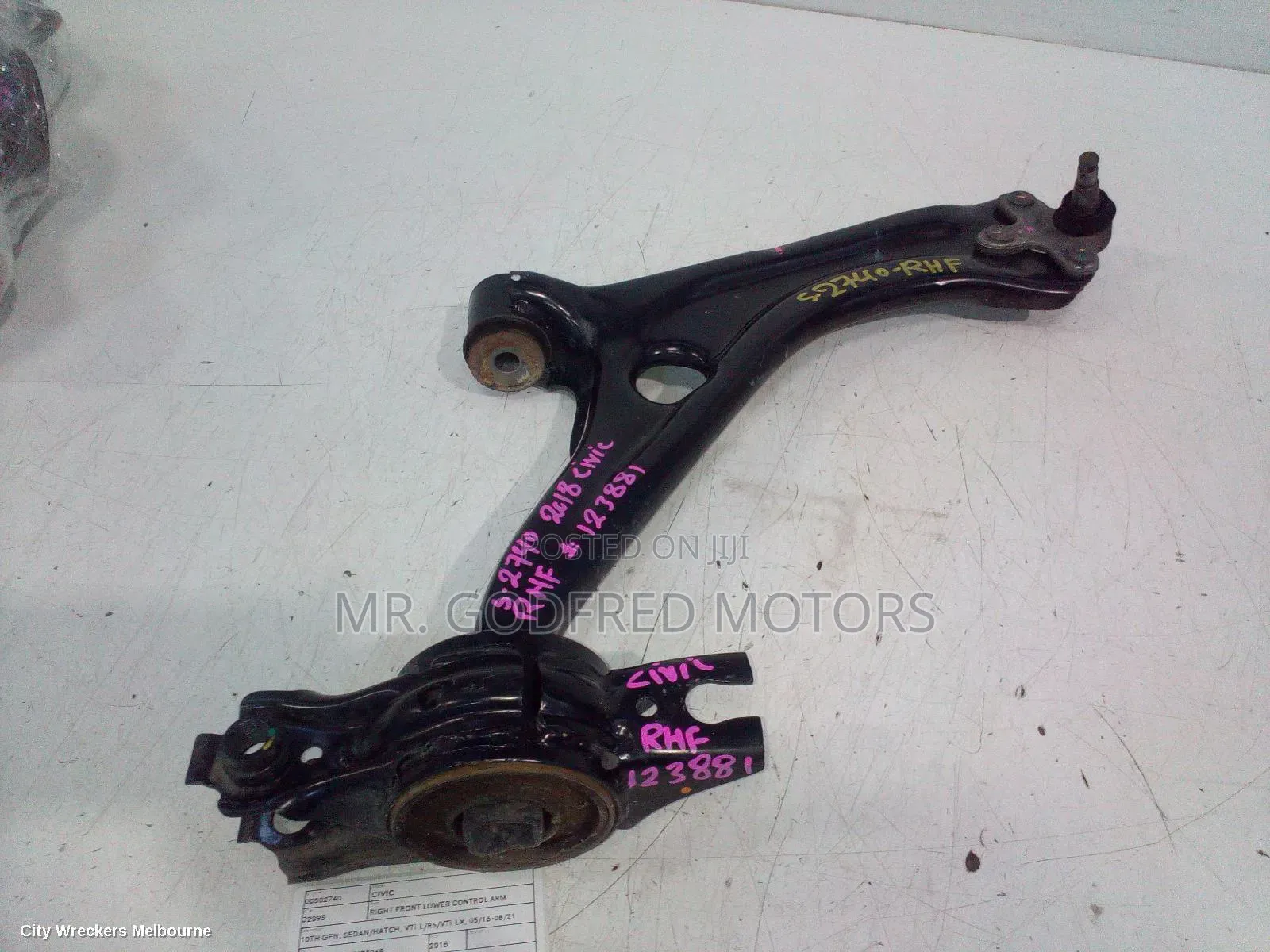 Honda Civic 2019-21 Lower Control Arm Complete Pair. Original