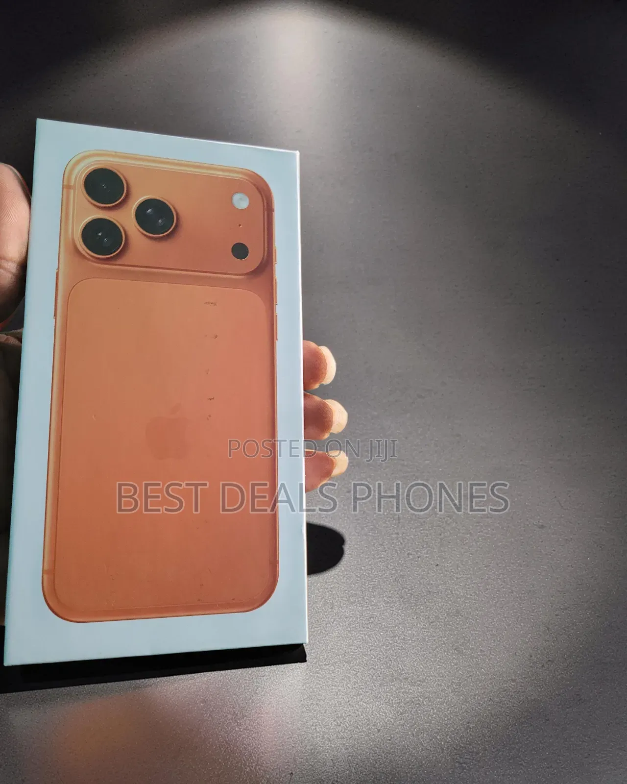 New Apple XR 128 GB Orange