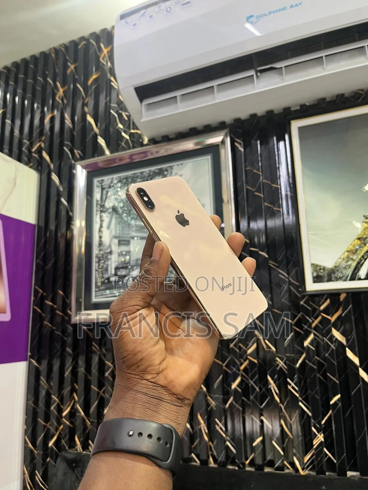 Apple iPhone XS Max 64 GB Gold
