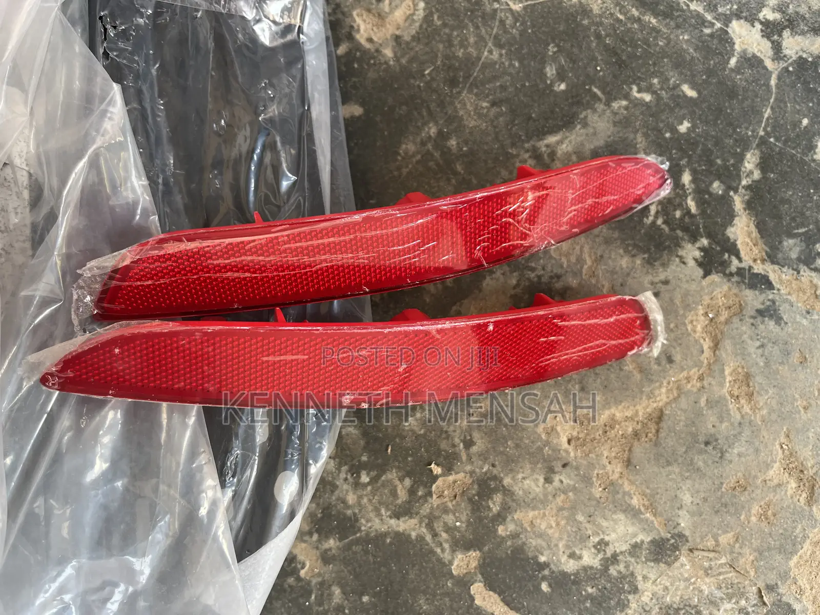 Mazda 3 218-2022 Back Bumper Reflector