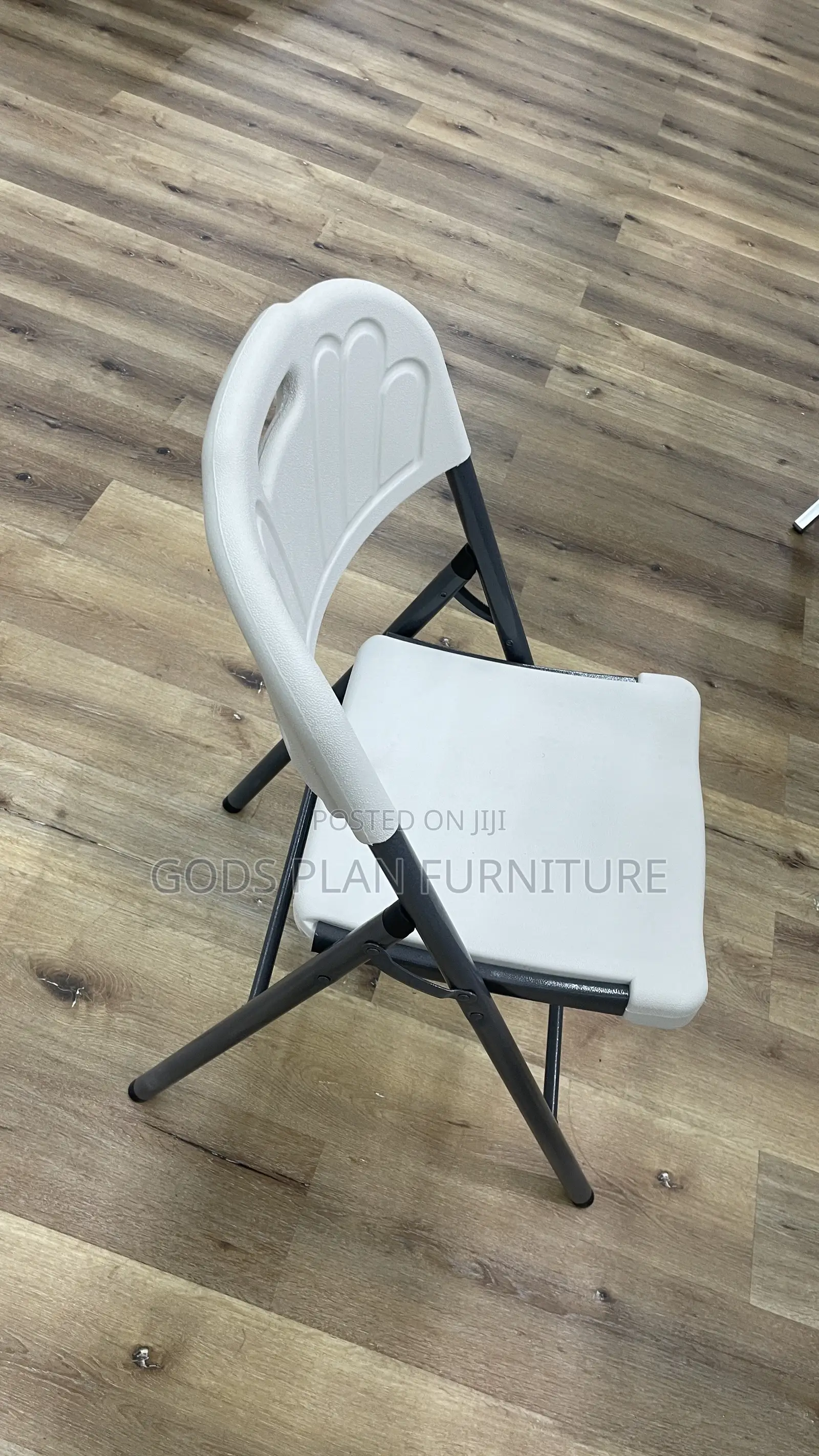 Foldable Chair (Y - 01)