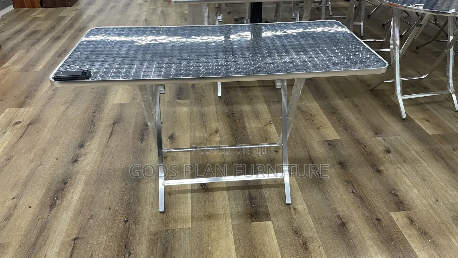 Foldable Table ( 20-1)