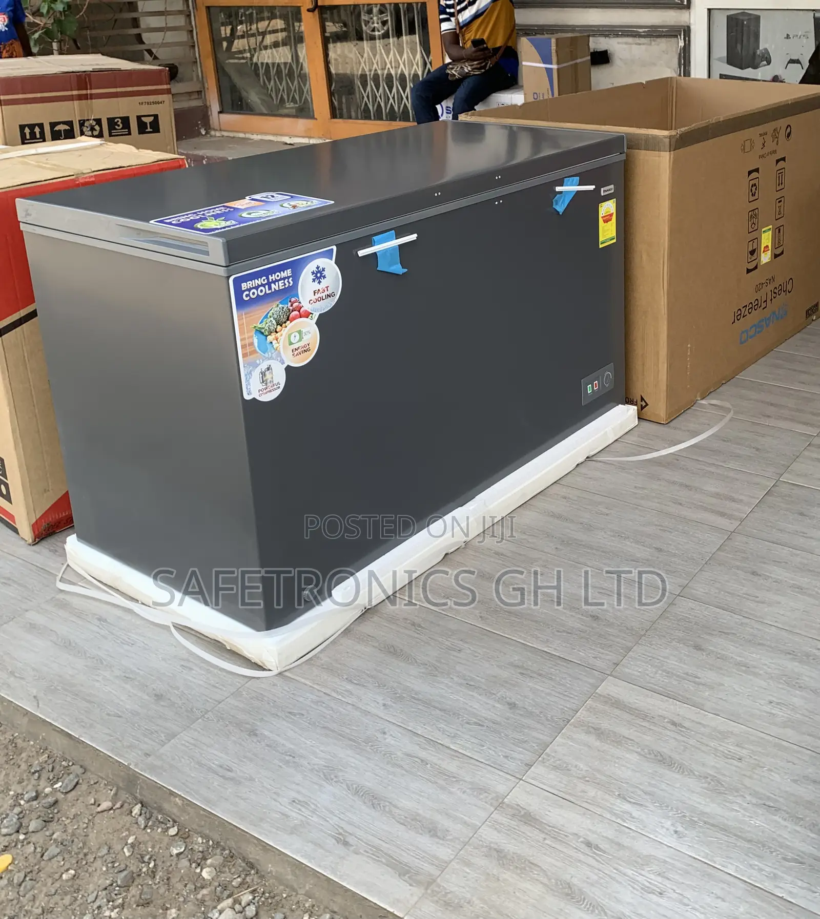 Nasco Sliding Glass Singledoor Nas-420 380 Liters Freezer