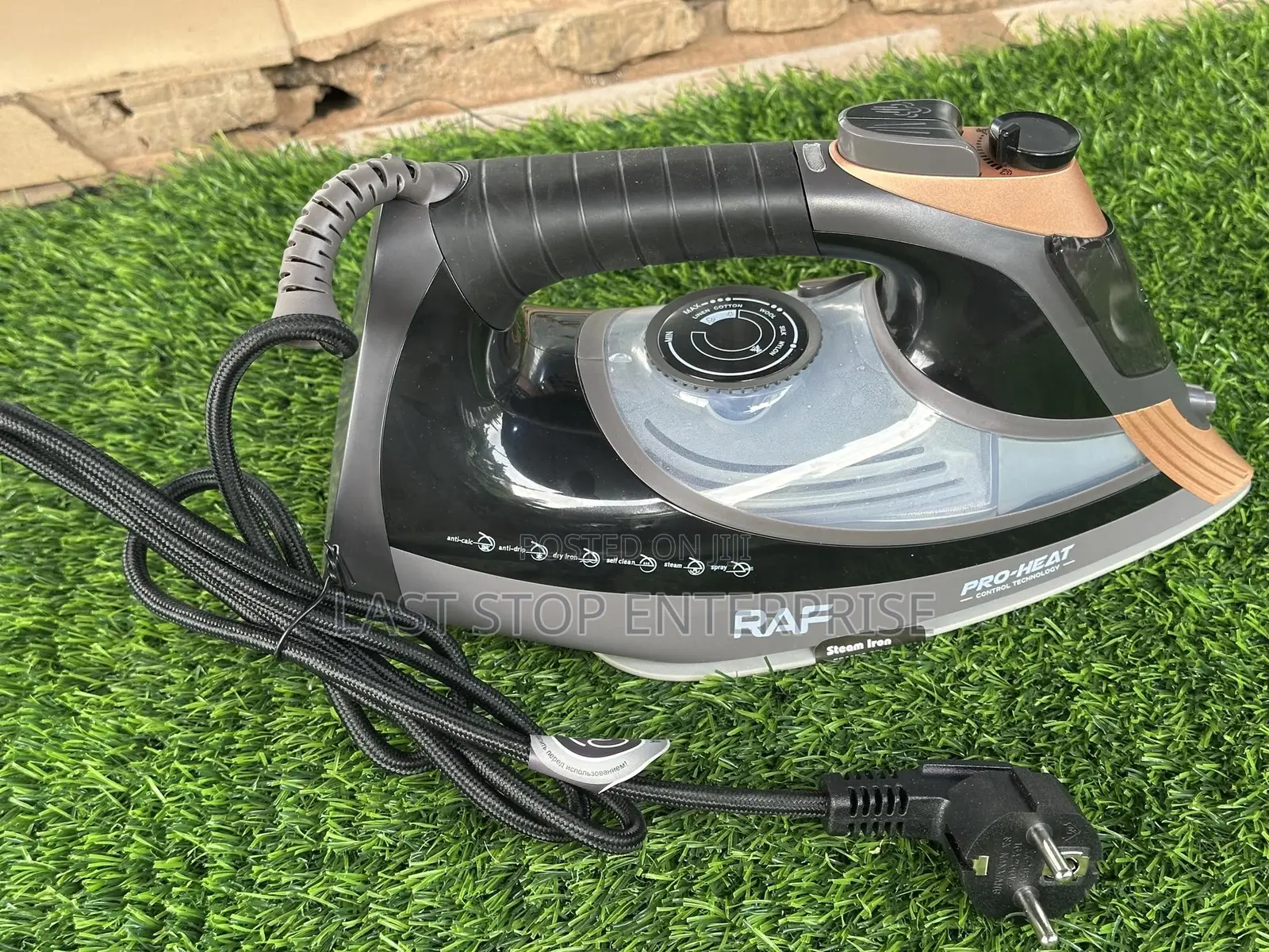 Quality and Classic Steam Iron