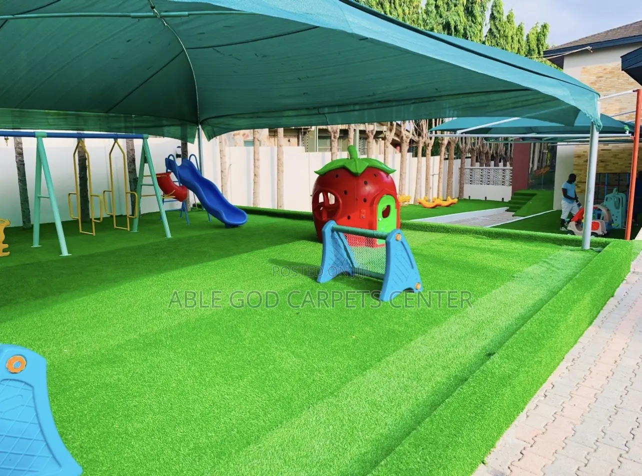 High Quality Artificial Grass Carpets for Schools Playgrounds