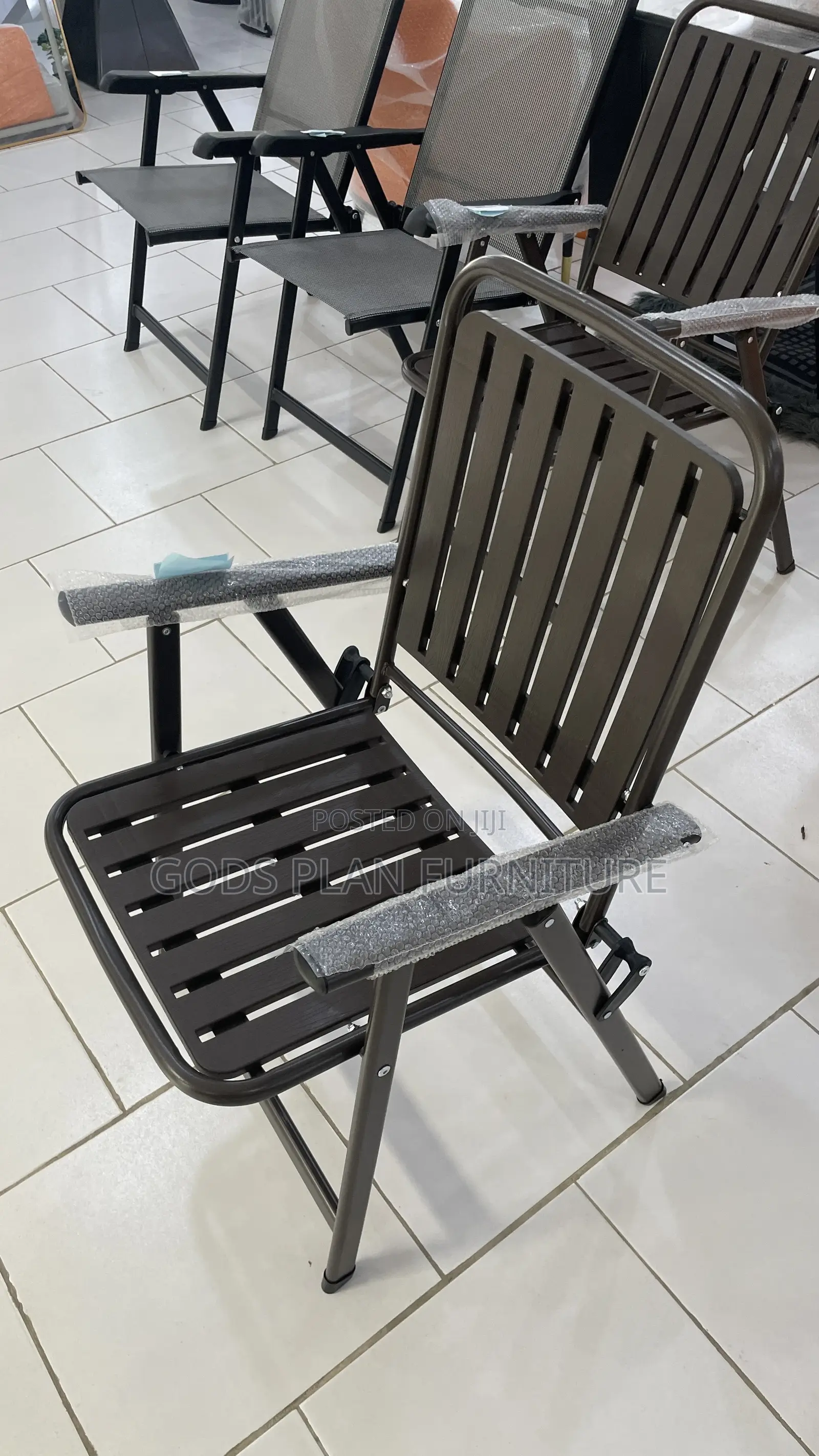 Foldable Armchair