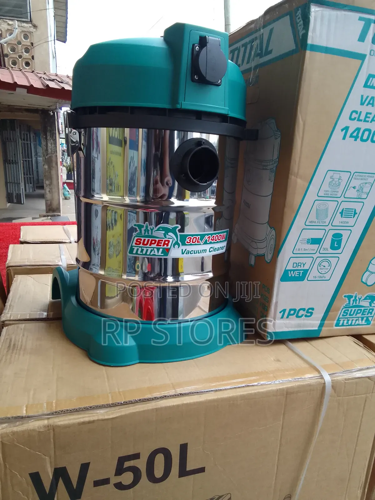 Total Vacuum Cleaner 30l