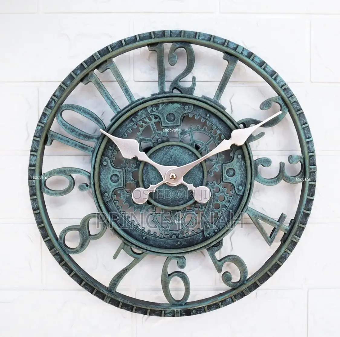 Taodyans Outdoor Wall Clock 12 in Outside Waterproof Garden Clock