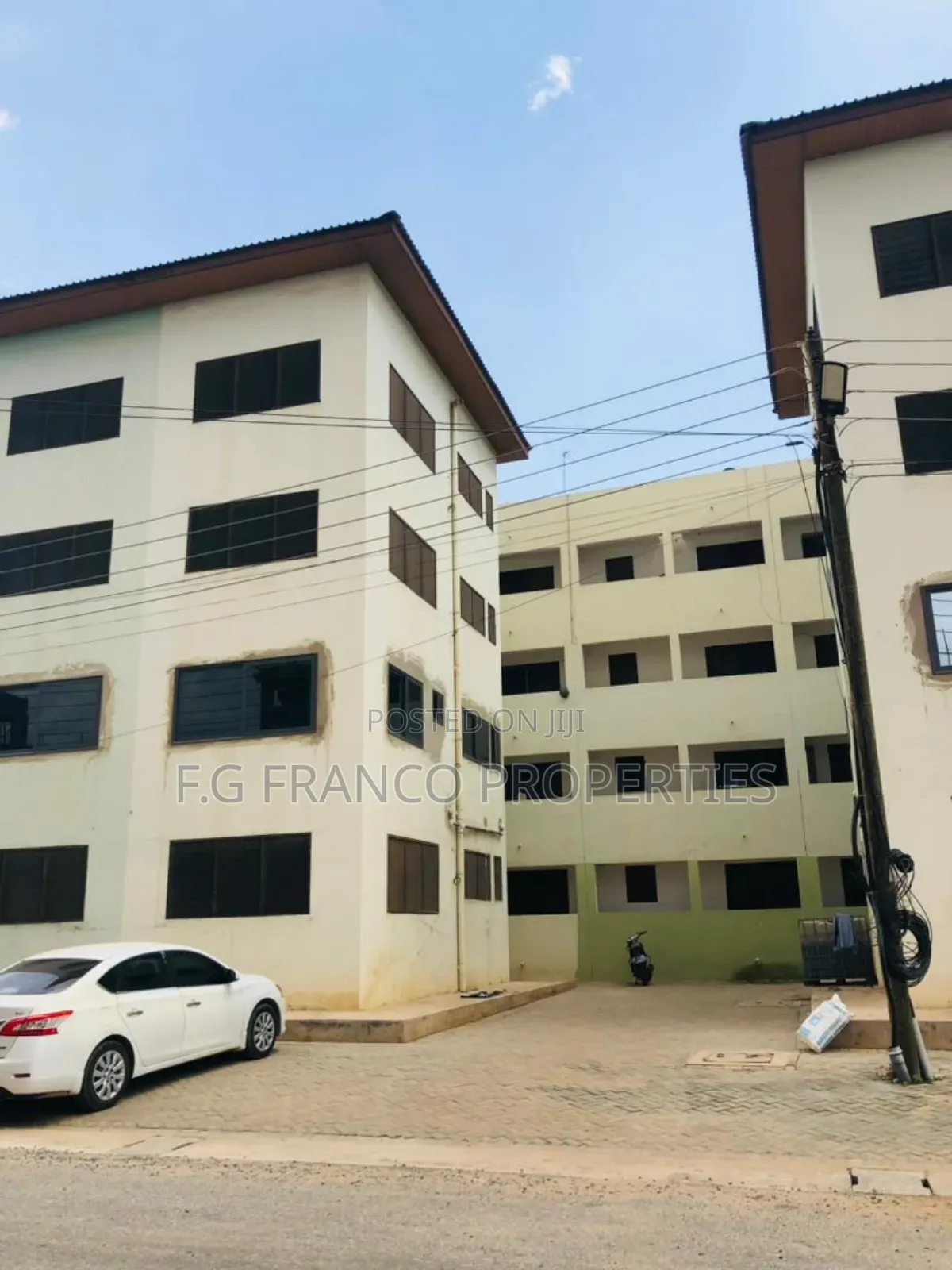 2bdrm Apartment in Kg Franco Properties, Tema Metropolitan for sale
