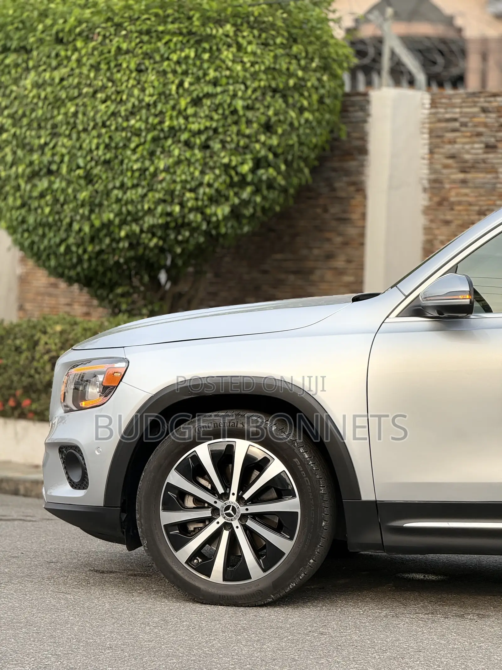 Mercedes-Benz GLB-Class GLB 250 4MATIC 2021 Silver