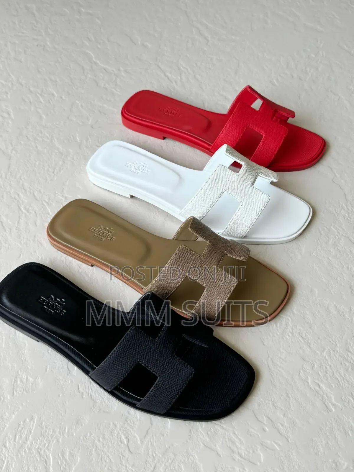 Highest Quality Ladies Hermes Slippers Fresh in Big Box in All White