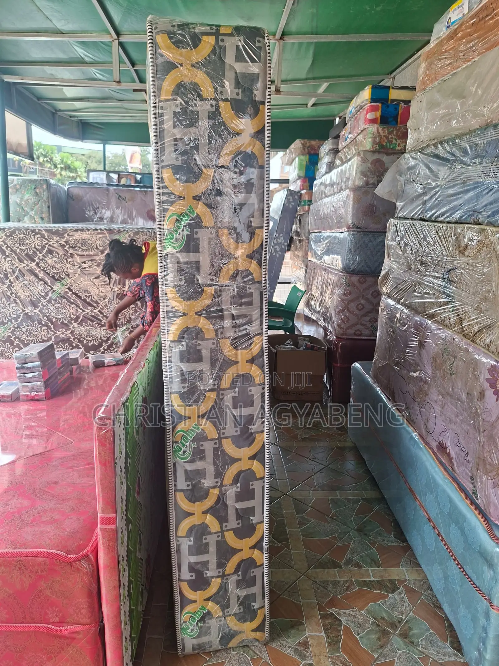 Nice Mattress (12 Inches)