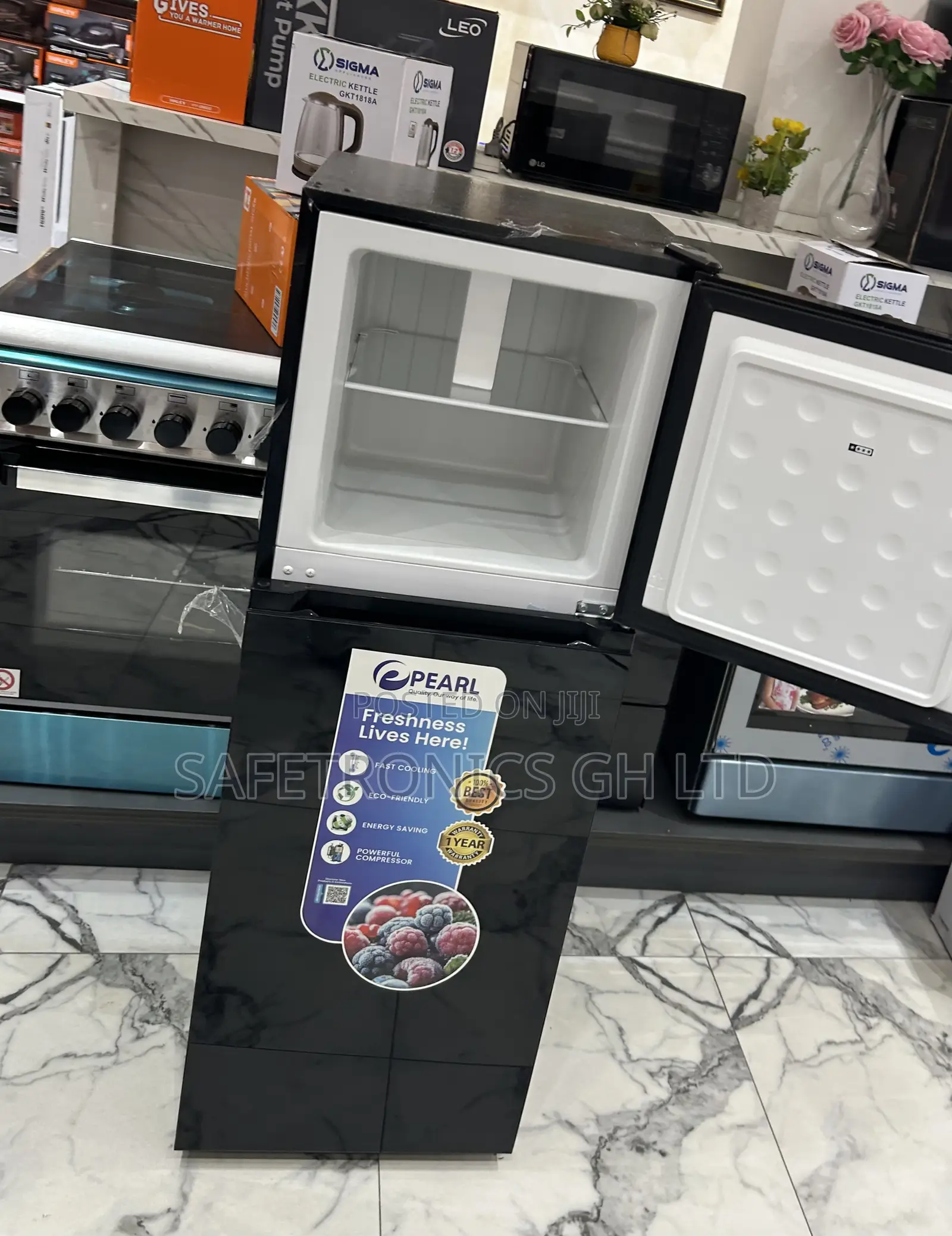 Top Tier Black Glass Doubledoor Pearl Top Freezer New Fridge