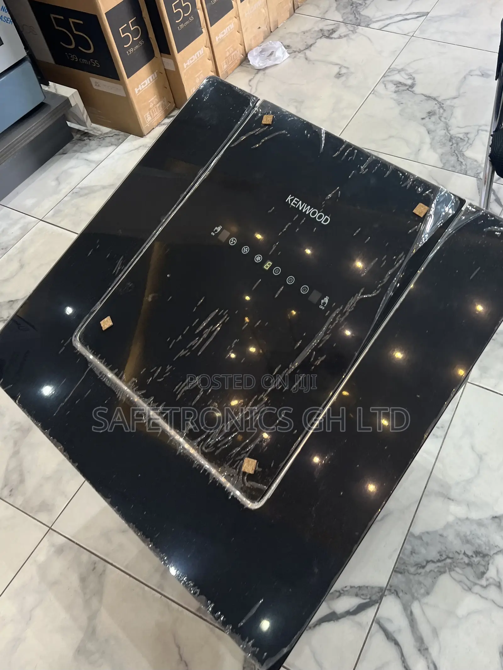 Sealed Black Kenwood 60cm Inbuilt Electric Heat Extractor