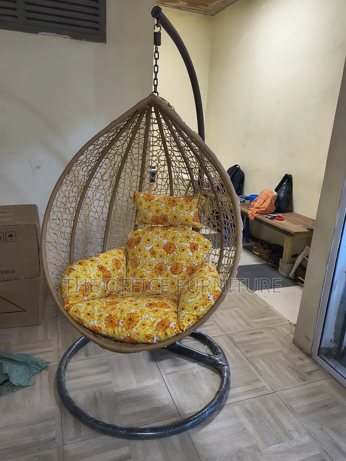 Hanging Egg Chair