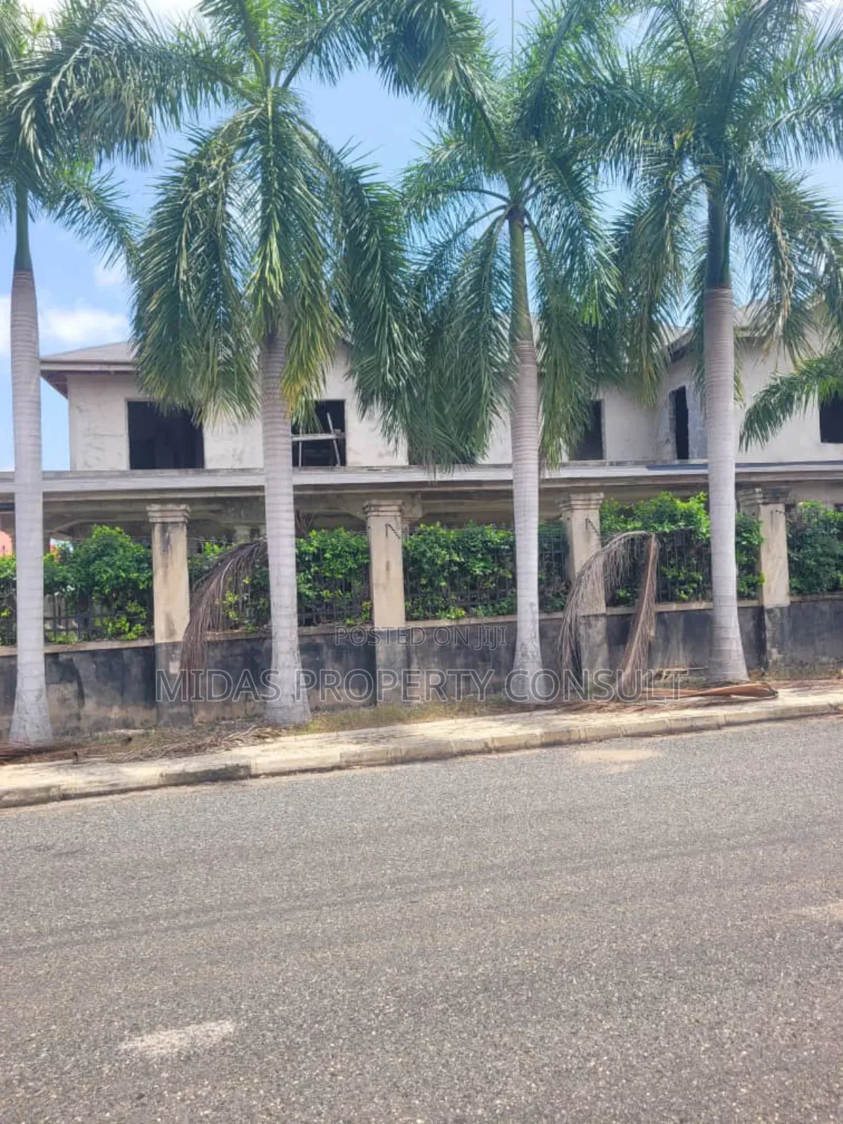 5bdrm Mansion in Airport Hills, Accra Metropolitan for sale