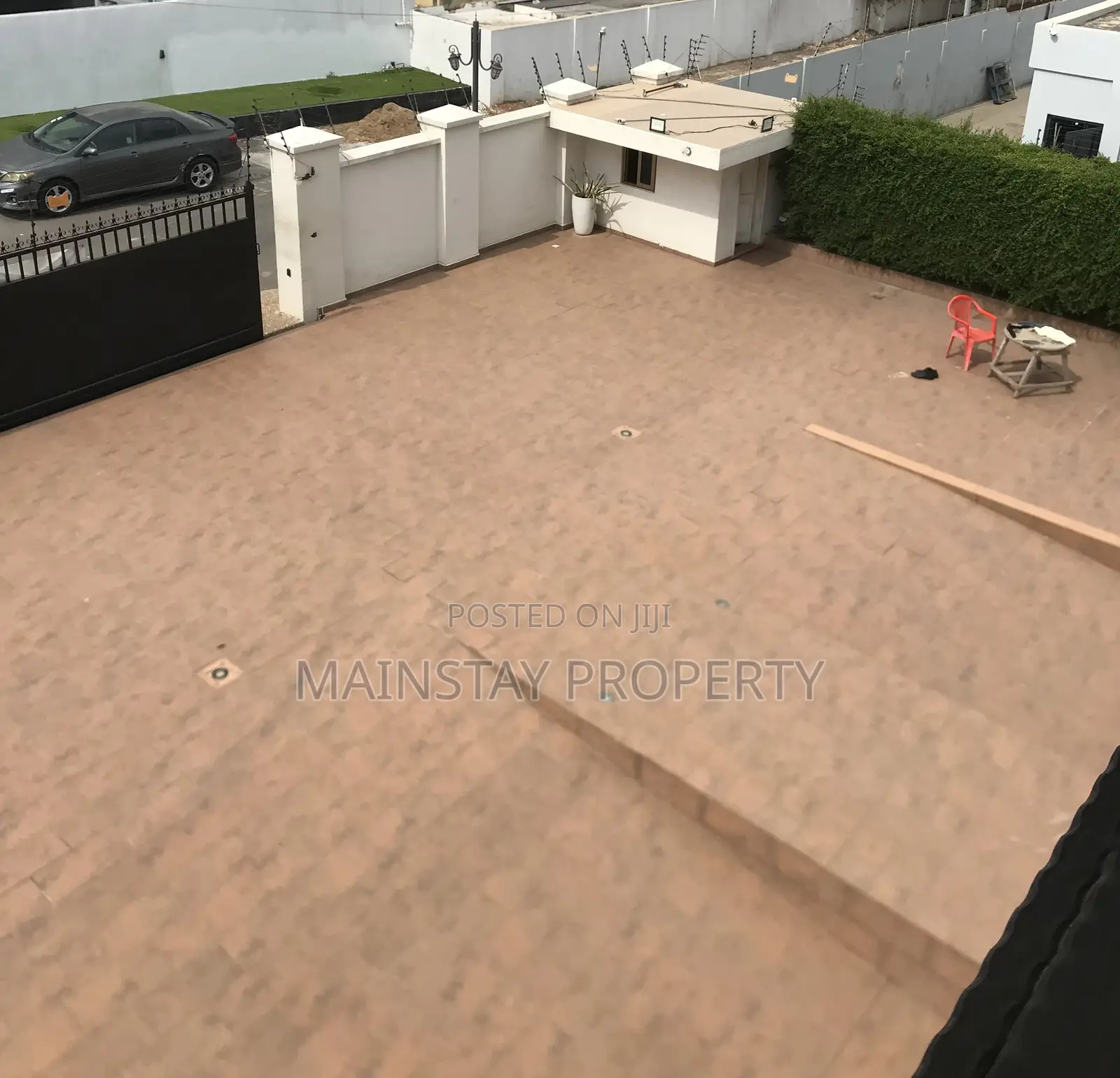 12bdrm House in Mainstay Estates, East Legon for rent