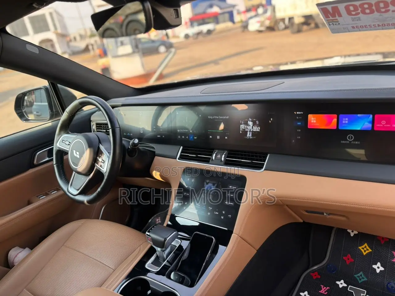Li Auto One 2022 Gray
