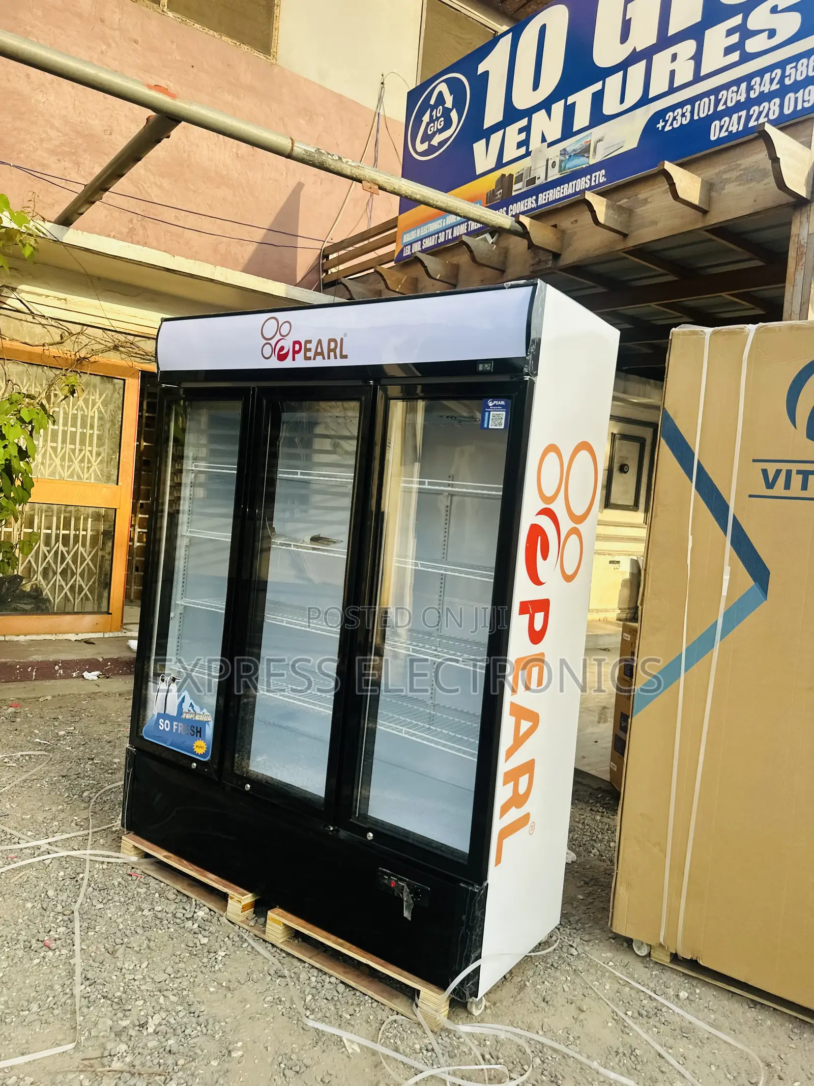 Purchase the New White Display Fridge Three Doors Pearl.