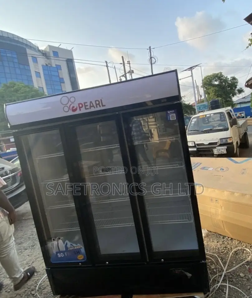 Neatly Sealed PVC-150 Display Electric Pearl 3 Glass Door Fridge
