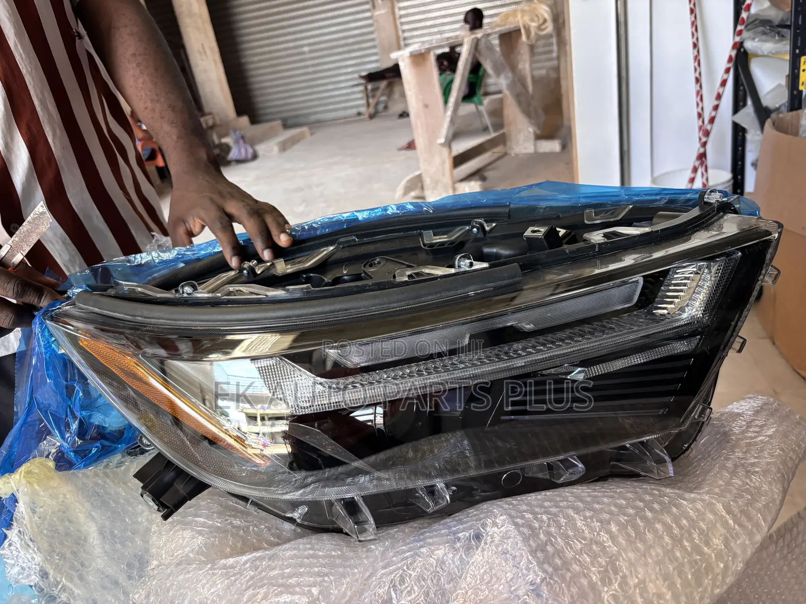 Toyota Rav4 Headlights 2022 2023 2024 2025