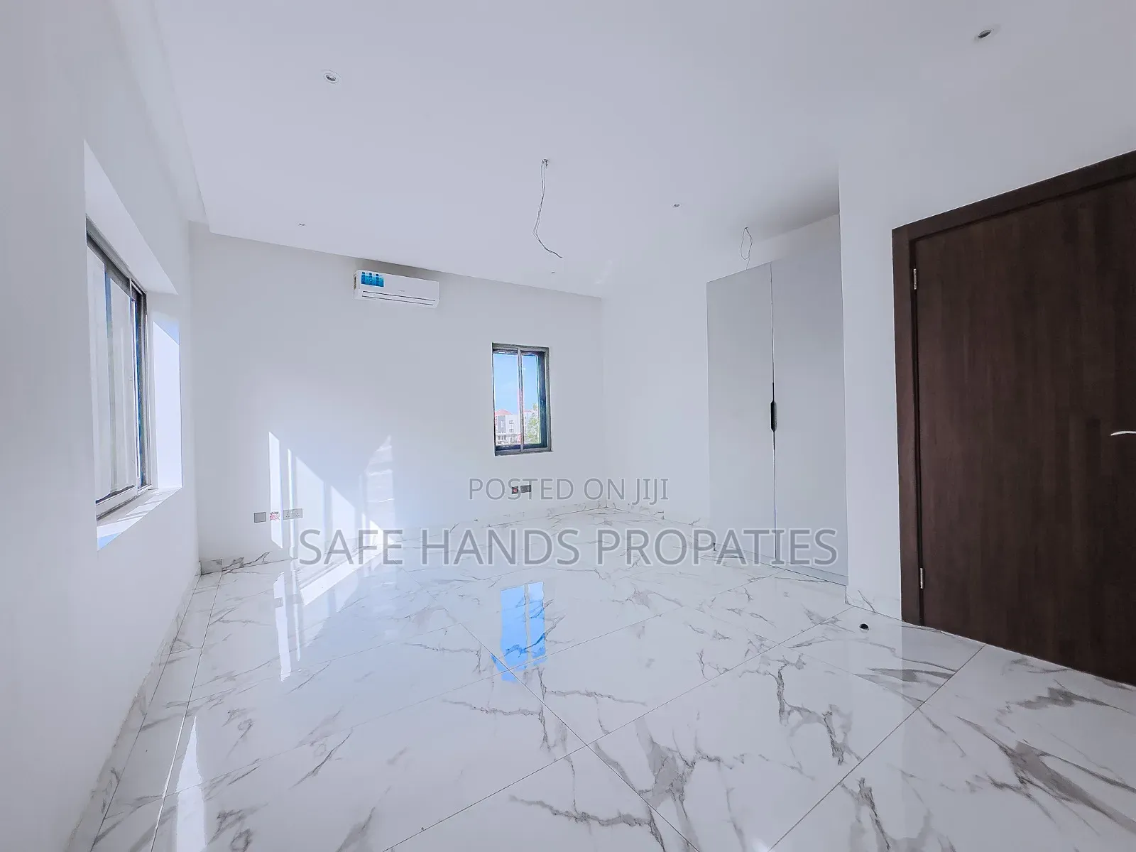 3bdrm Duplex in Accra Metropolitan for sale