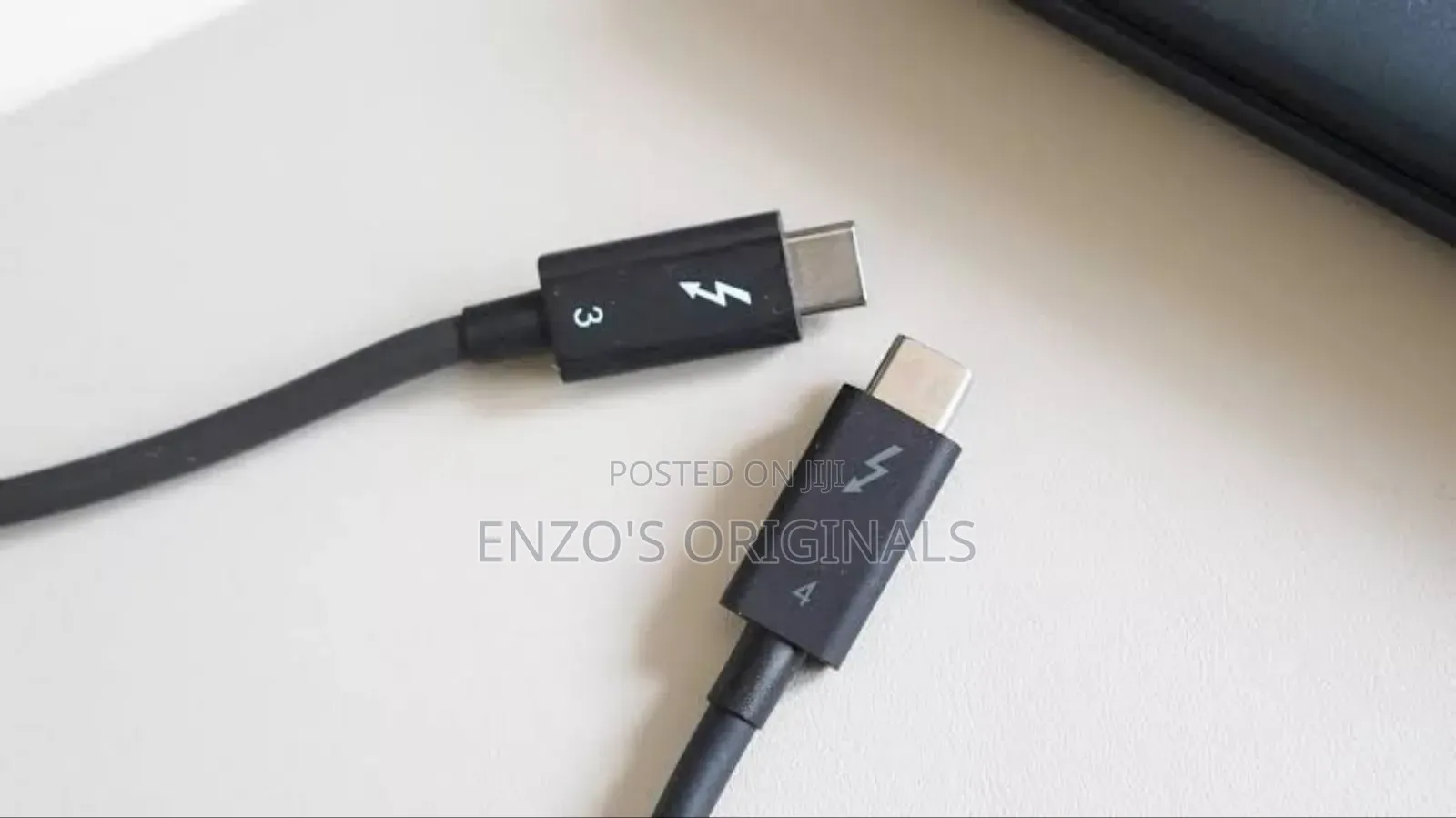 Thunderbolt 4 to Thunderbolt 4 Media Transfer Cable Oem Original
