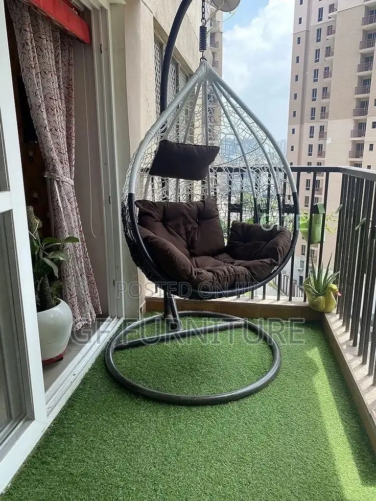 Hanging Egg Swing Chair