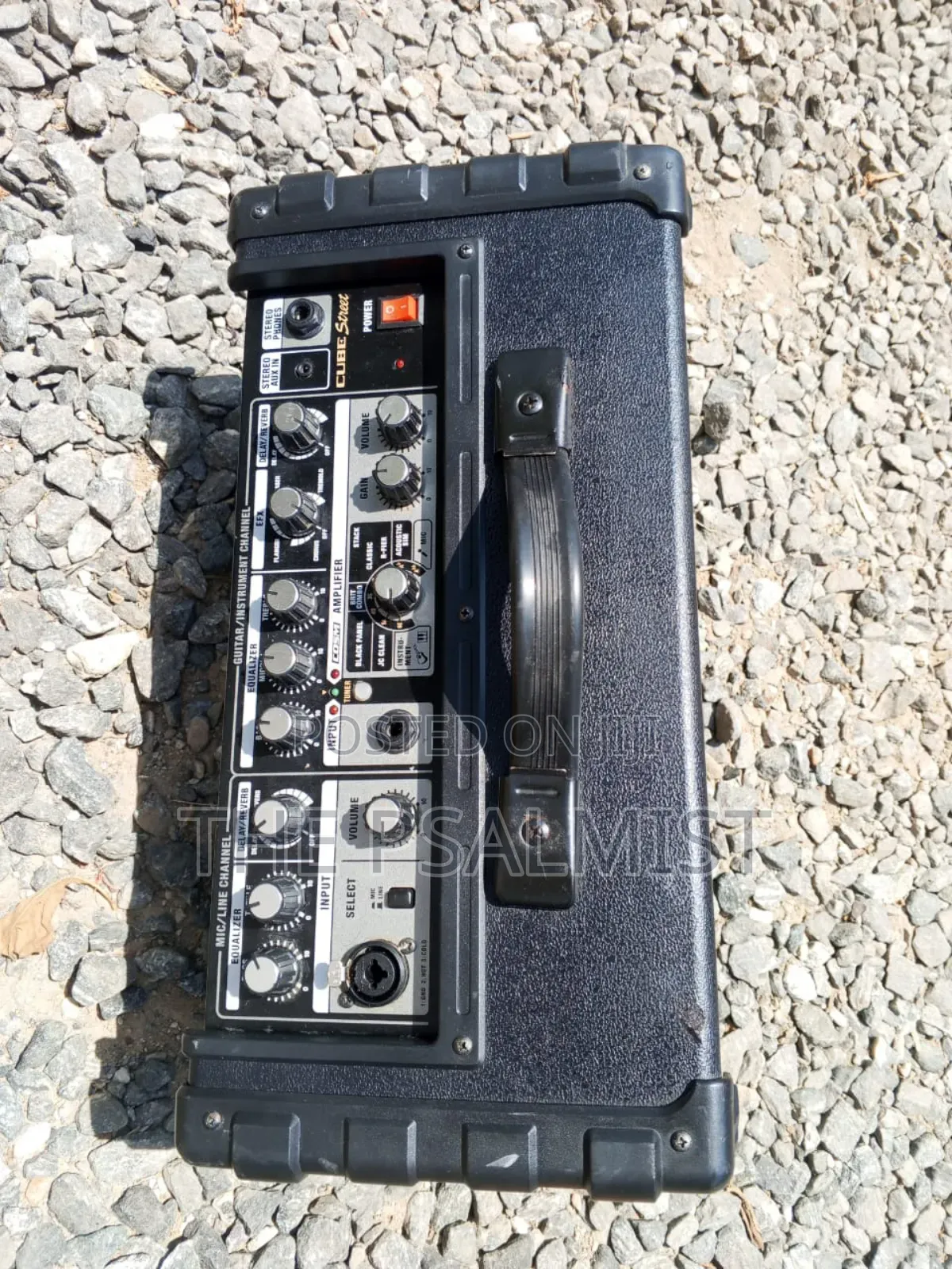 Roland Cube Street