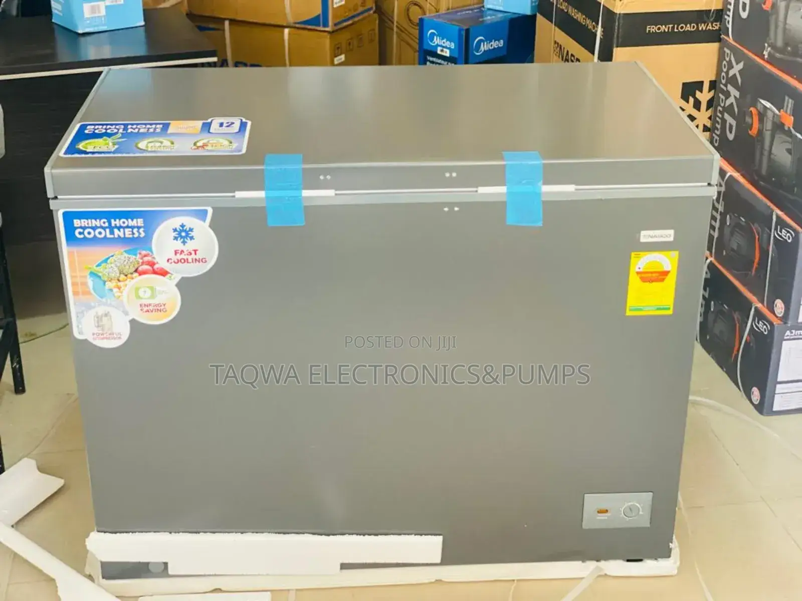 With Glasses Nasco 290 Litres Chest Freezer