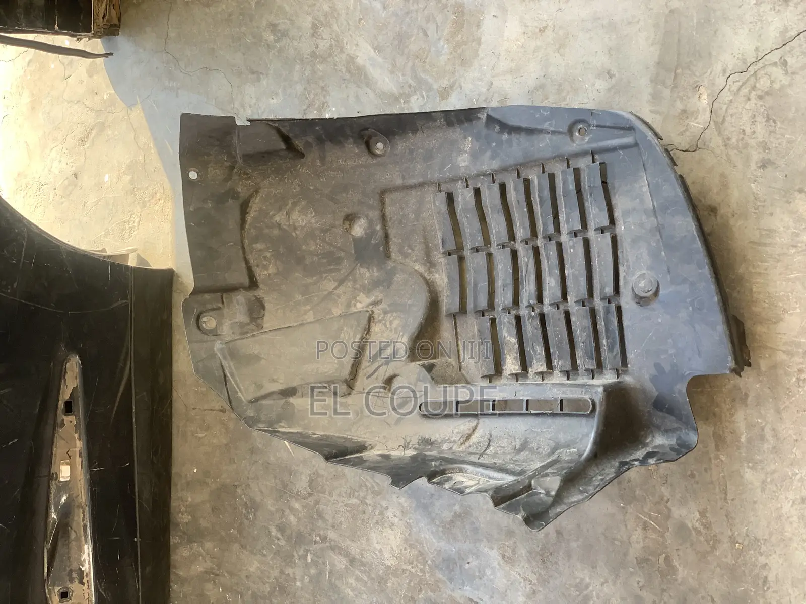 Range Rover Vogue Mud Guard