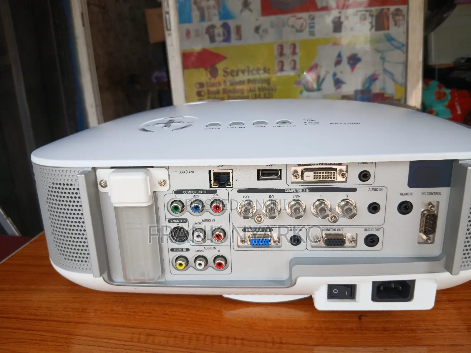 Nec Np3250w 3lcd Professional Projector