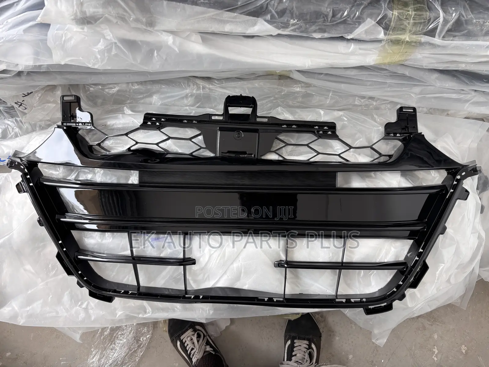 Honda Accord Front Grille/Shells Spec 2018 2019 2020 2021