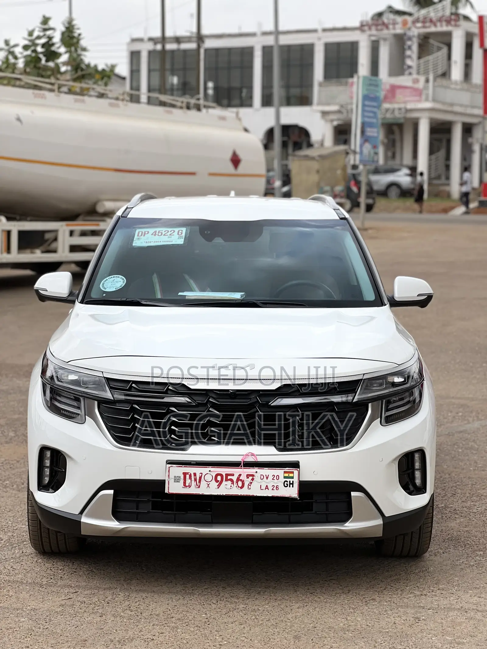 Kia Seltos 2026 White