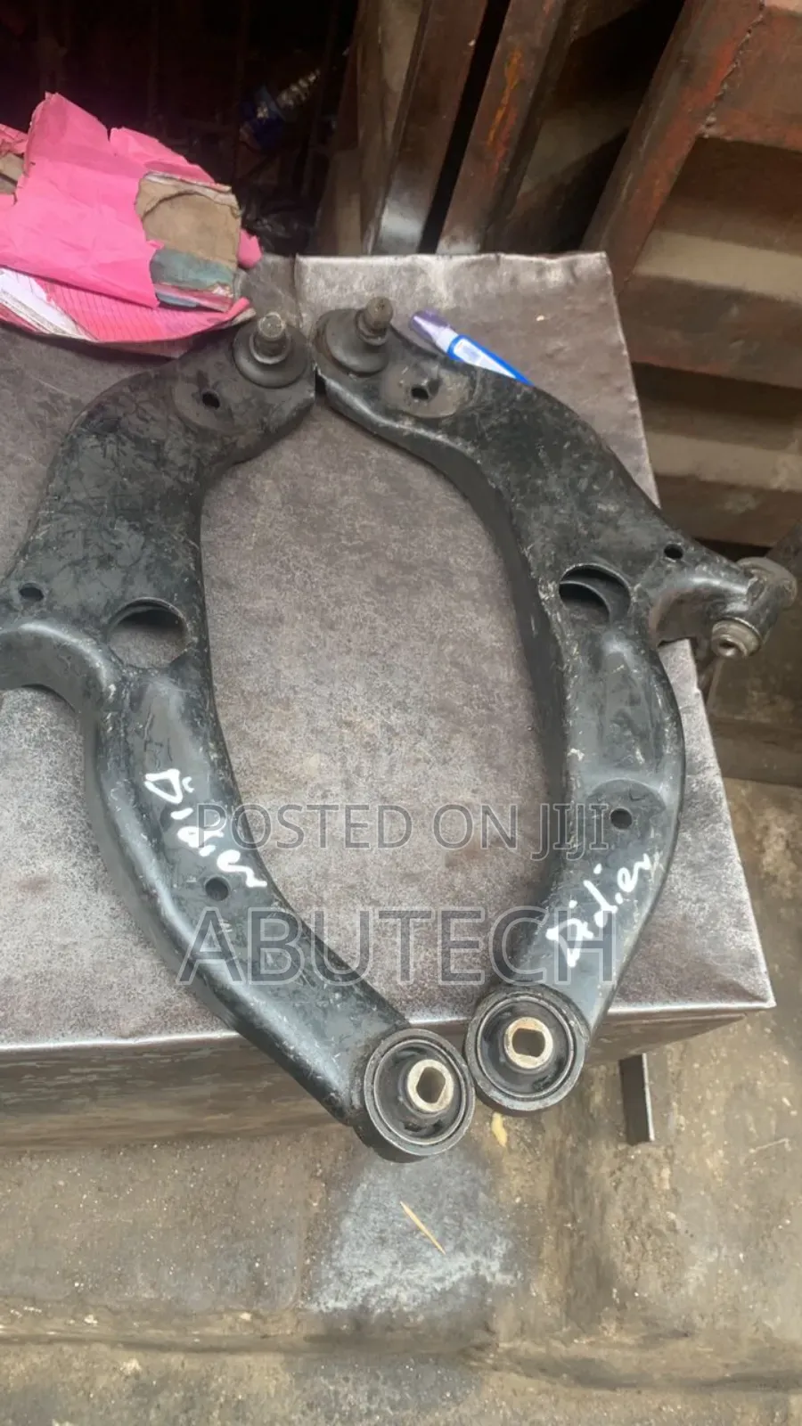 Lowerarm Mazda Protage, Premercy