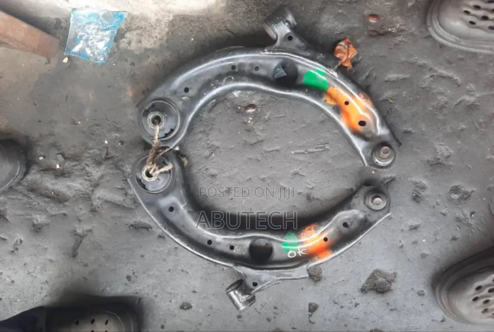 Lowerarm Mazda 2 , Toyota Ia 2015, 2017, 2019 , 2020
